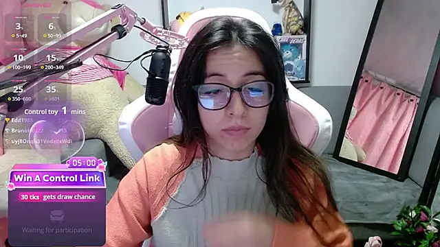 Maggie_Fox3 Adlı Modelin Canlı XXX Sohbeti