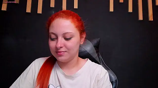 izyzys_baker লাইভ XXX চ্যাট