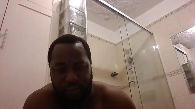 Bighood_T Chat XXX live