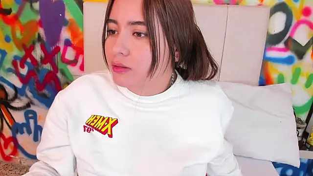 Liana_Bernocchi লাইভ XXX চ্যাট