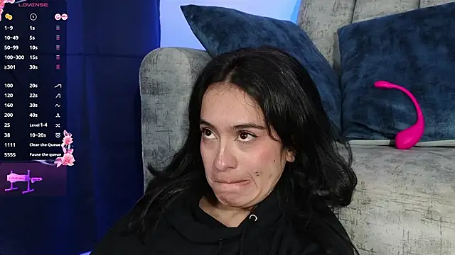 Chatroom XXX en direct de ZaraDames_