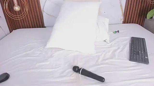 Chatroom XXX en direct de miamiller69