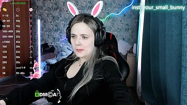 Your_small_bunny Chat XXX in diretta