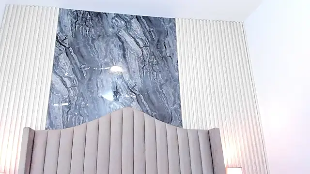 Elaine_Stark লাইভ XXX চ্যাট