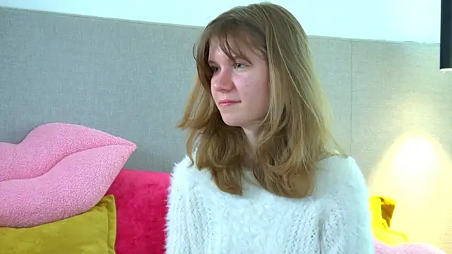 Chat +18 de MilaMaelis ao vivo