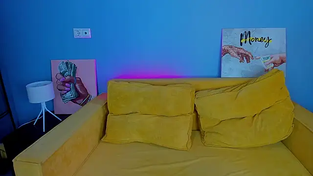 Pokazy przed kamerką – Sara_Spans