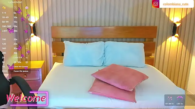 XXX chat uživo modela soffia_modre_