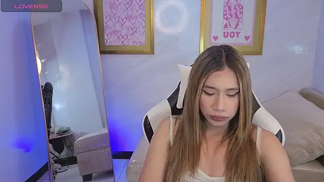 دردشة Evy_Luxx_v الجنسية المباشرة