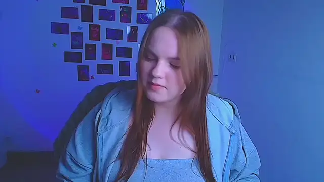 XXX chat uživo modela Kitty_Mia_Kitty