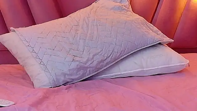 Chat XXX en directo de kinkylittlegirll