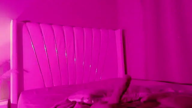 Daniela_RodrigueZz: онлайн-секс-чат