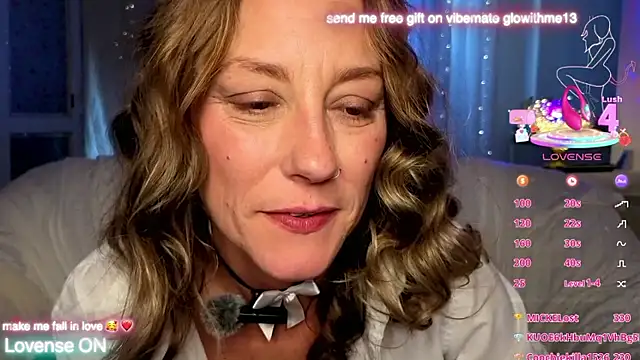 Glowithme13's Live XXX Chat