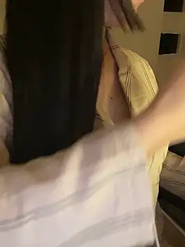 Bonnie22 在線直播表演