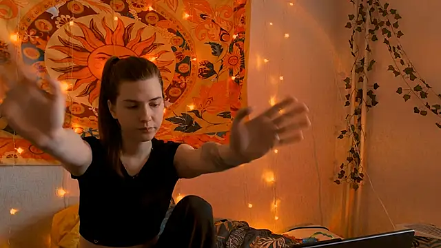 AliceCUNTach: онлайн-секс-чат