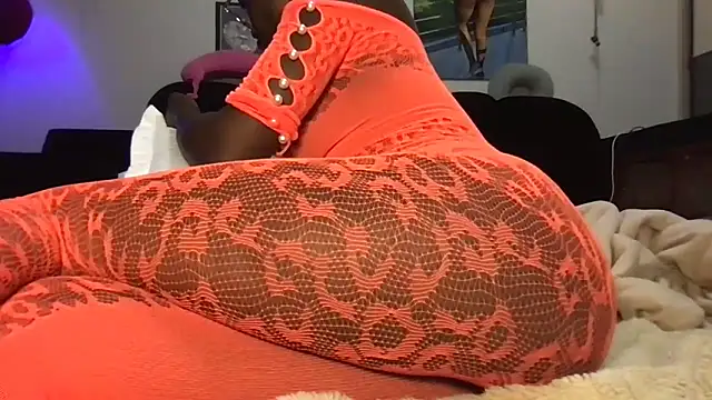 choco_petite: онлайн-секс-чат