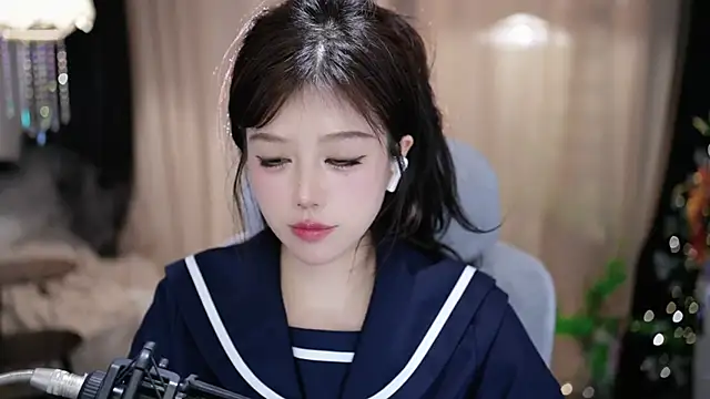 دردشة Cecily الجنسية المباشرة