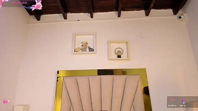 vahiolet_fuentes 现场XXX聊天