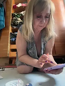 Chat +18 de Irina2909@xh ao vivo