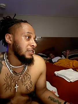 TooGoodConway23: онлайн-секс-чат