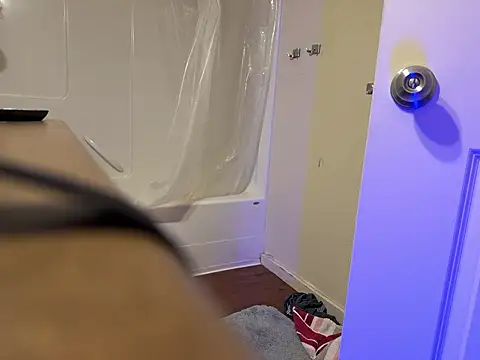 Chat XXX en directo de Bad_Boy69_MattZZZ