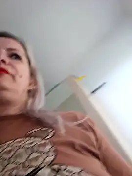 LadyTouch's Live XXX Chat