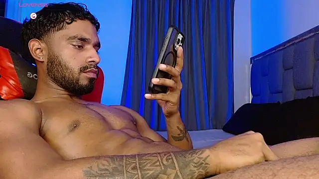 Christian_thor Pertunjukan Webcam