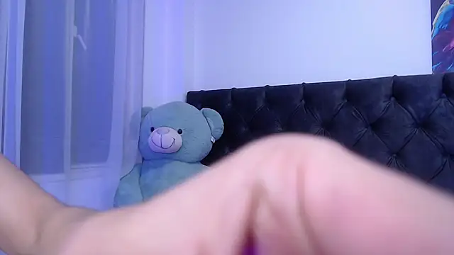 katrin_hancool Adlı Modelin Canlı XXX Sohbeti