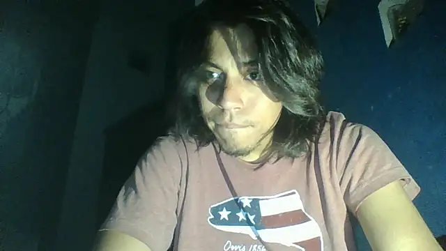 AlexAlejandro13 Adlı Modelin Canlı XXX Sohbeti