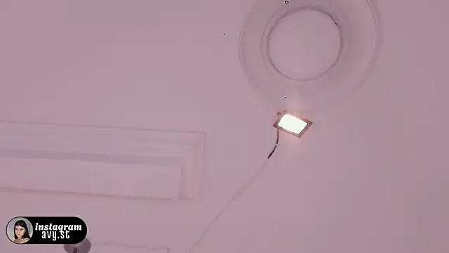 Онлайн чат XXX avy_st