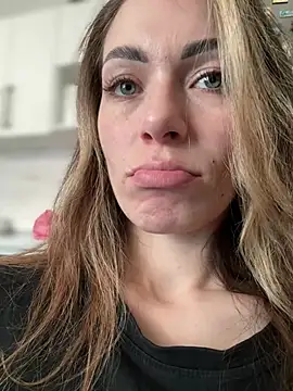 แชท XXX สดของ SweetDarling7