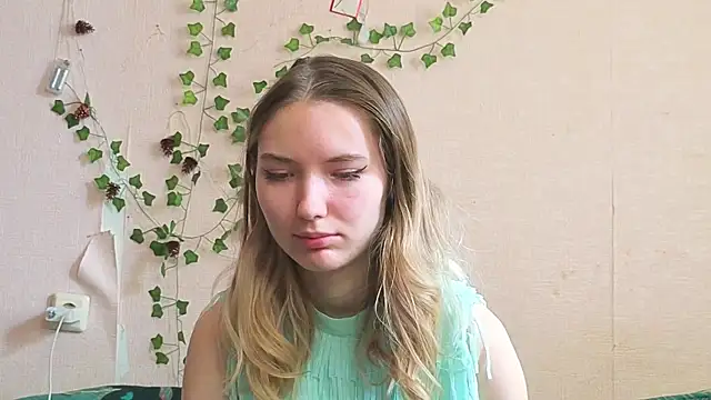 _kikiclark__ Live XXX-Chat