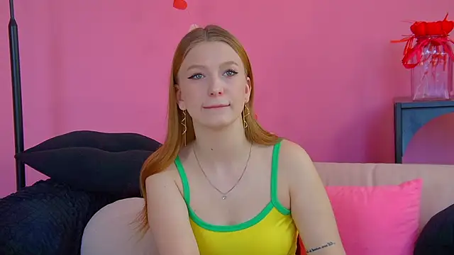 BeatriceBinocheのライブXXXチャット