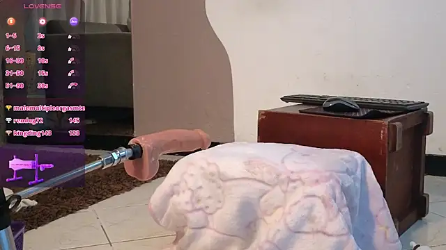 Saly_Moon1 ওয়েবক্যাম শো