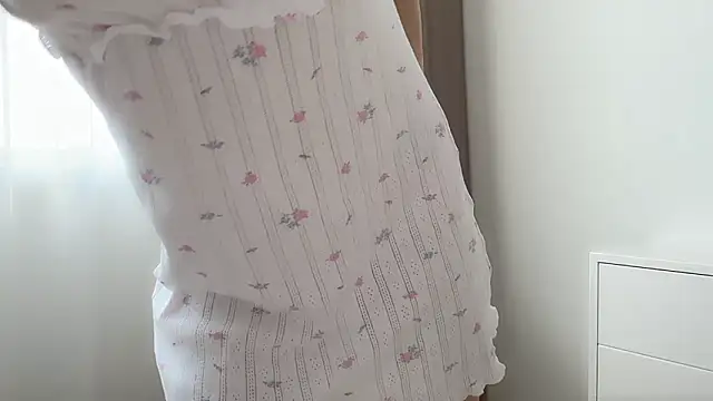 ShySchoolGirlのライブXXXチャット