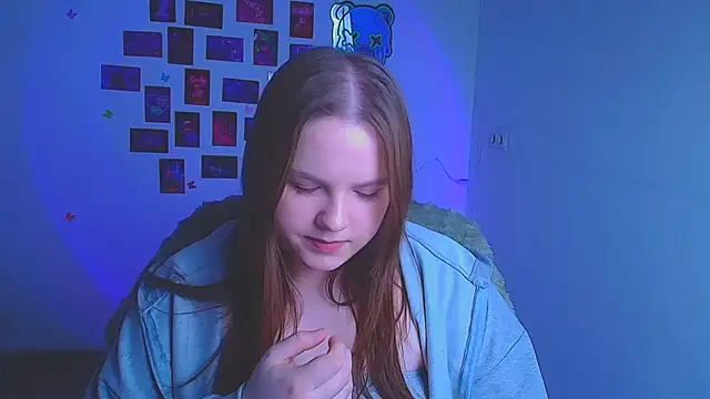 Kitty_Mia_Kitty's Live XXX Chat