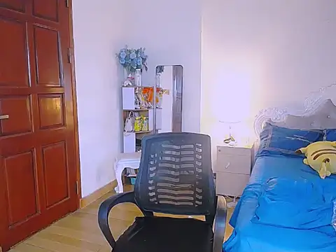 Makemypussysquirt-tsunami 在線直播表演