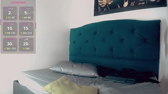 Karlaa_Hernandez_ Live XXX-Chat