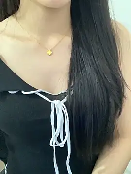 Jonlie18 网络视讯表演