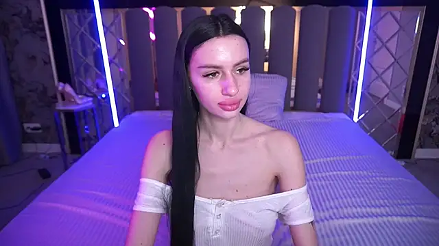 Snow_WhiteeeX: онлайн-секс-чат