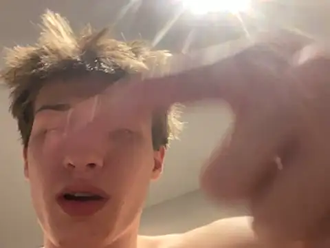 yourwhiteboy1 Live XXX-Chat