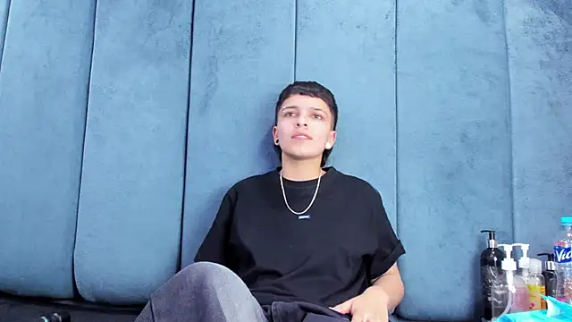 Megan_Thompson_'s Webcam Show