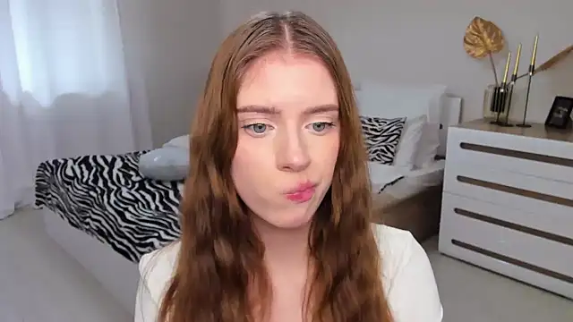 Erica_Kiss' Live XXX Chat