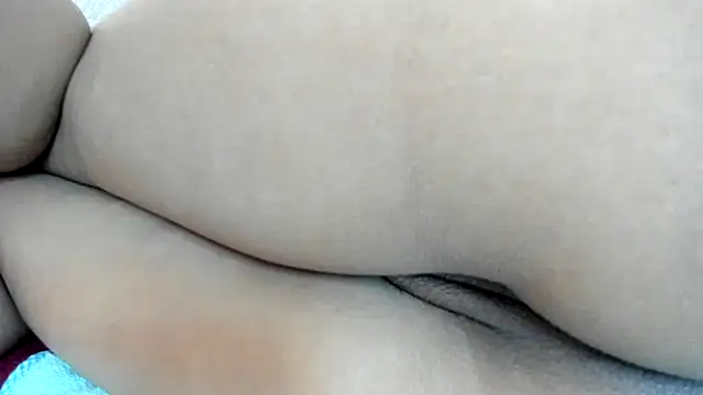 KOURTNEY--'s Live XXX Chat