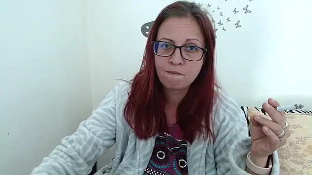 دردشة LadyHellene الجنسية المباشرة