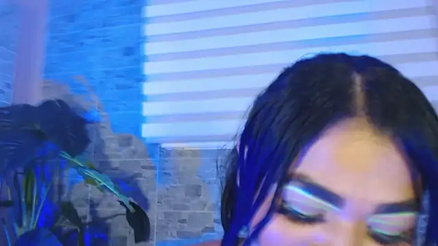 MeganBlazze's Live XXX Chat