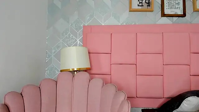 mary_joseph's Live XXX Chat