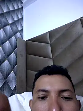 Show de Besitos32 na webcam