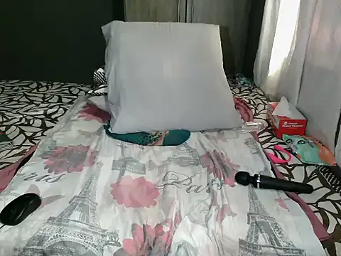 WetwetPussy31のライブXXXチャット