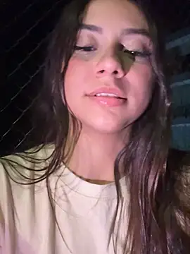 Emily_Clark1 Live XXX-chat