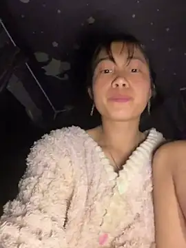 LyLyX09のライブXXXチャット